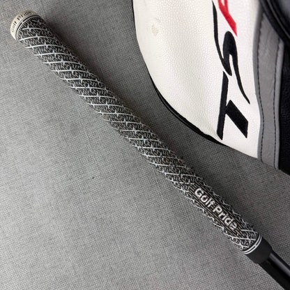 Titleist TSR2 Driver - Regular Flex 50g / 10 Degree