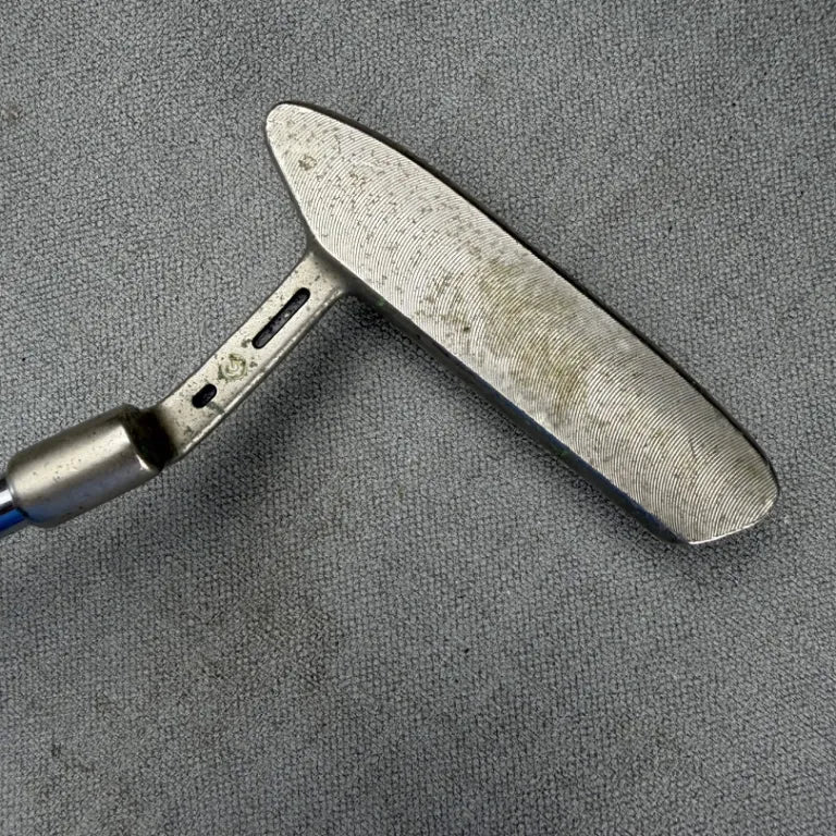 Cleveland Classic 2 Putter - 35 Inches / Karma