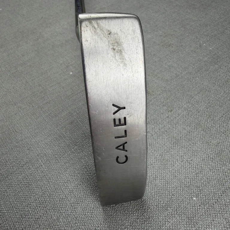 Caley Blade Putter - 34 Inches / Standard Grip