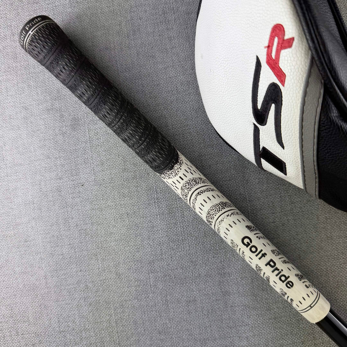 Titleist TSR2 Fairway Wood - Stiff 70g / 15 Degree
