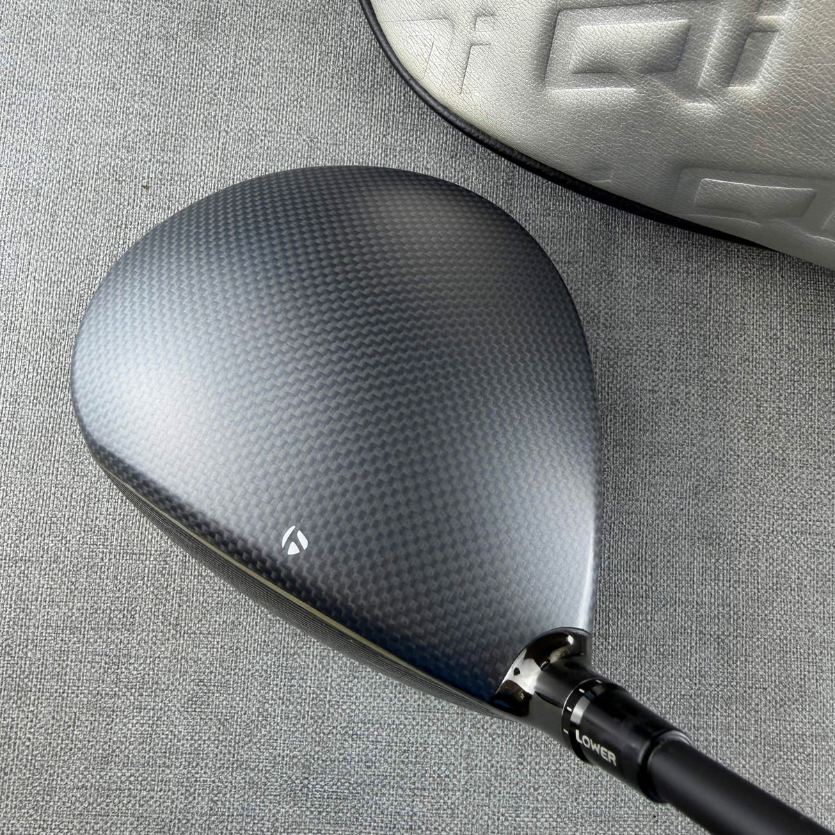 Taylormade Qi35 Driver - Stiff Flex 60g / 10.5 Degree