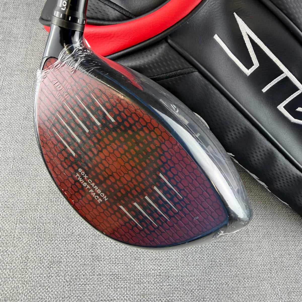 Taylormade Stealth Driver - Regular Flex 50g / 10.5 Degree