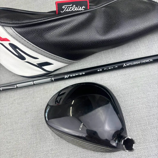 Titleist TSR2 Fairway 3 Wood - Regular Flex / 15 Degree