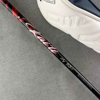 Taylormade  Qi10 Rescue Hybrid - Extra Stiff Flex / 19 Degree