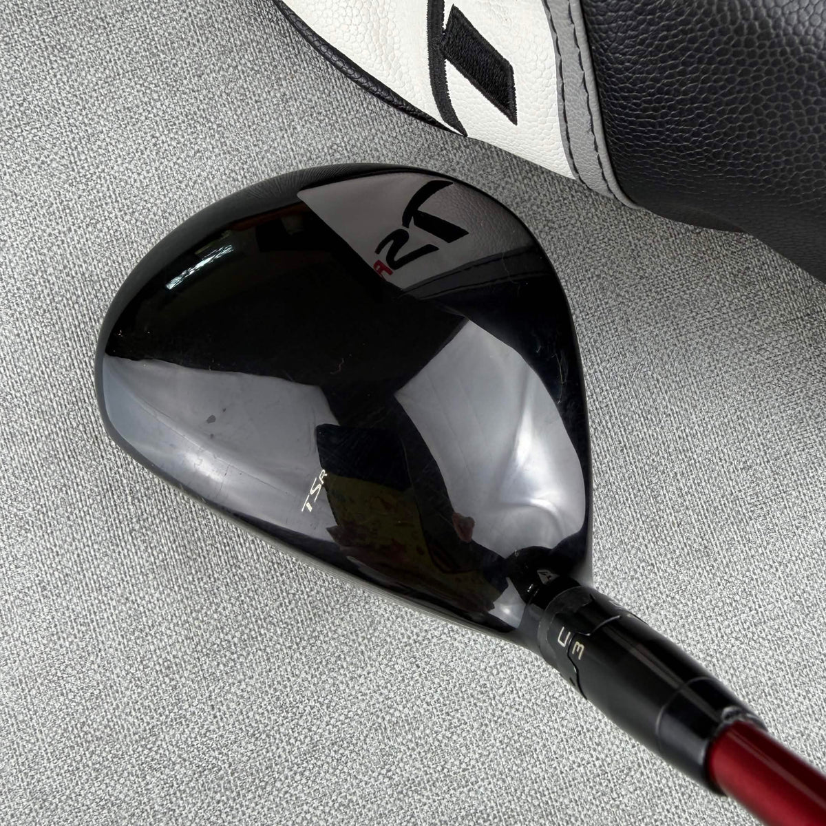 Titleist TSR2 Fairway Wood - Regular 50g / 16.5 Degree