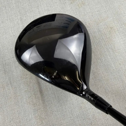 Titleist TSR2 Driver - Stiff Flex HZRDUS / 9 Degree