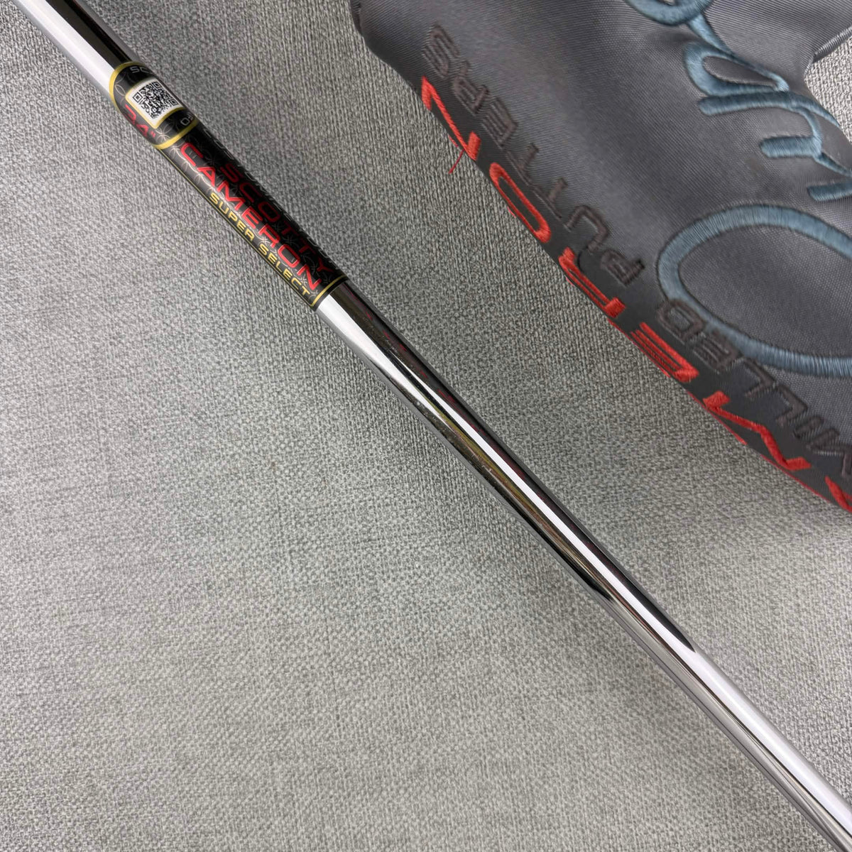 Scotty Cameron Super Select Newport Putter - 34 Inches / Scotty Cameron Grip