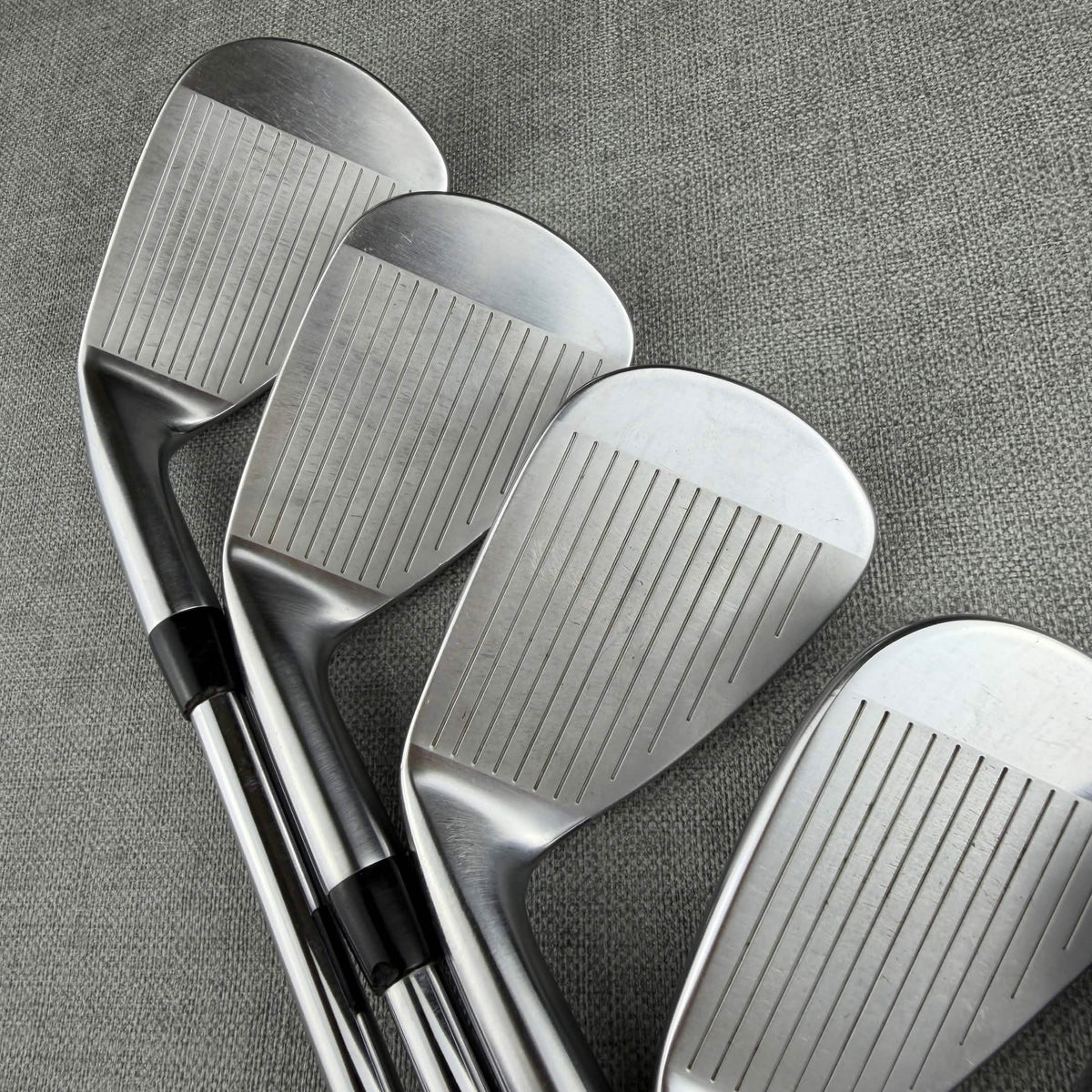 Titleist T200 Forged Irons - Regular  Flex / 5- PW