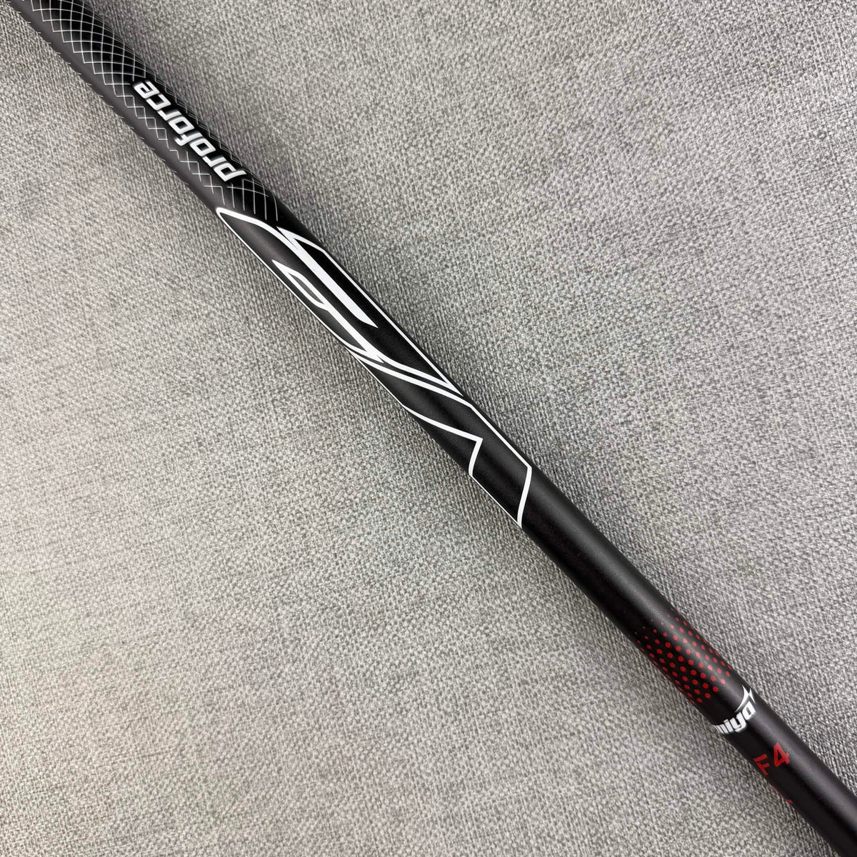 Taylormade SIM SHY Hybrid - Stiff Flex / 22 Degree