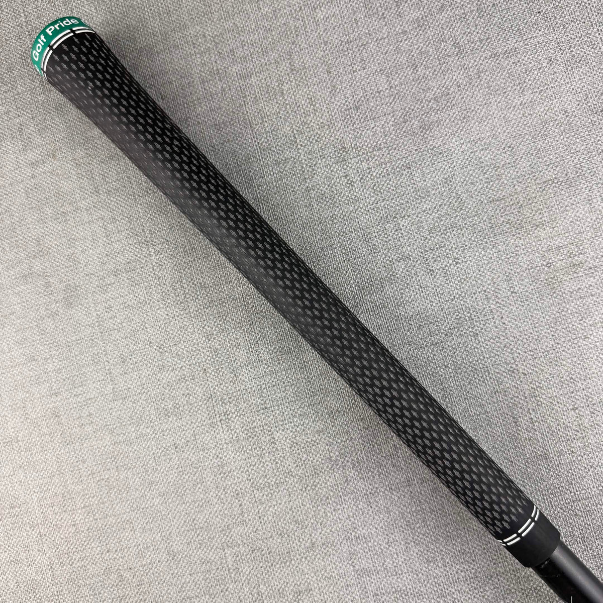 Taylormade SIM SHY Hybrid - Stiff Flex / 22 Degree