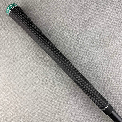 Taylormade SIM SHY Hybrid - Stiff Flex / 22 Degree