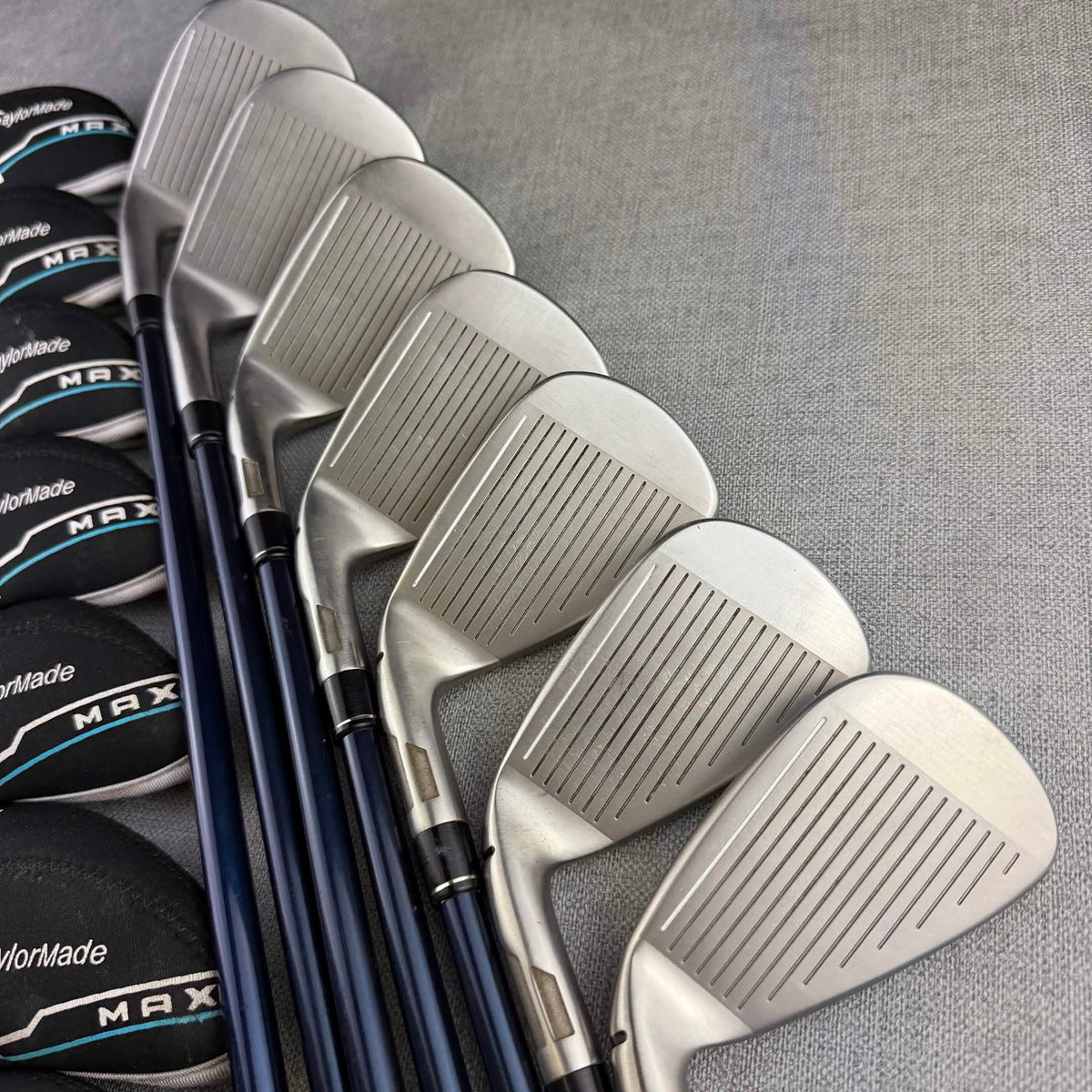 Taylormade  SIM2 MAX Irons - Senior Flex / 6-LW