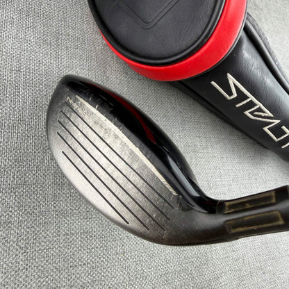 Taylormade  Stealth Hybrid - Stiff Flex / 19 Degree
