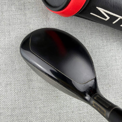 Taylormade  Stealth Hybrid - Stiff Flex / 19 Degree