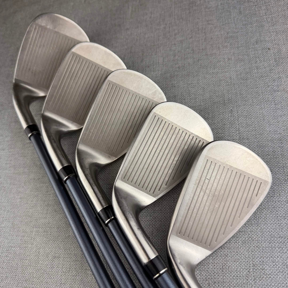 XXIO DST Irons - Regular  Flex / 7-AW