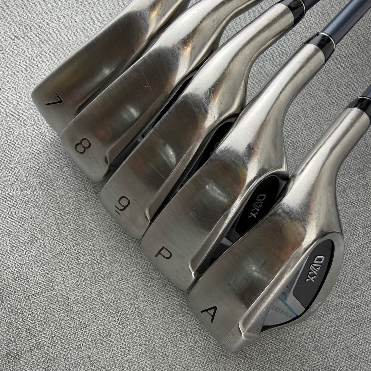 XXIO DST Irons - Regular  Flex / 7-AW
