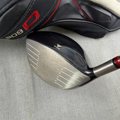 Titleist 909 D3 Driver - 8.5 Degree / X Flex