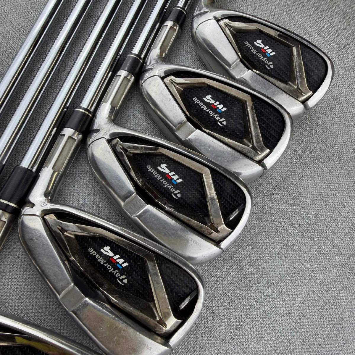 Taylormade  M4 Irons - Regular  Flex / 4-PW