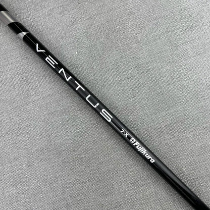 Ventus Velocore Black Driver Shaft - 44 Inches / GolfPride Grip