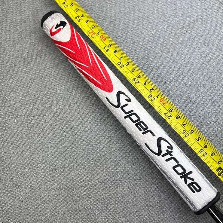 Odyssey Versa Blade Putter - 33.5 Inches / SuperStroke Grip