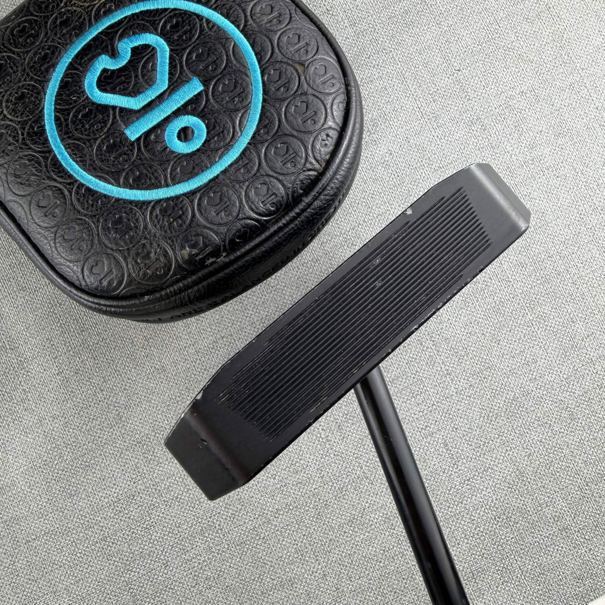 L.A.B. Golf DF3 Putter - 33.5 Inches / L.A.B. Golf Press Pistol 2 Grip