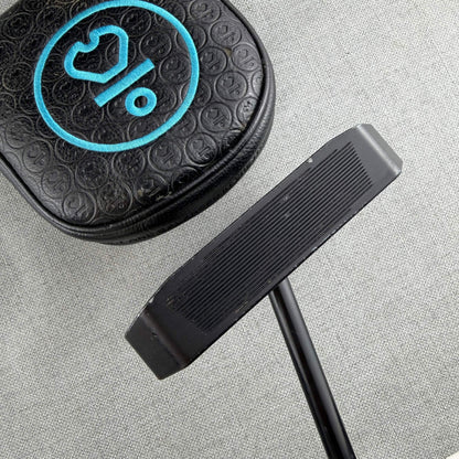 L.A.B. Golf DF3 Putter - 33.5 Inches / L.A.B. Golf Press Pistol 2 Grip