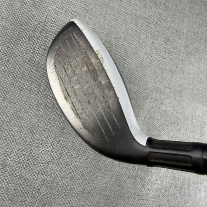 Taylormade SIM2 MAX Hybrid - Stiff Flex / 22 Degree