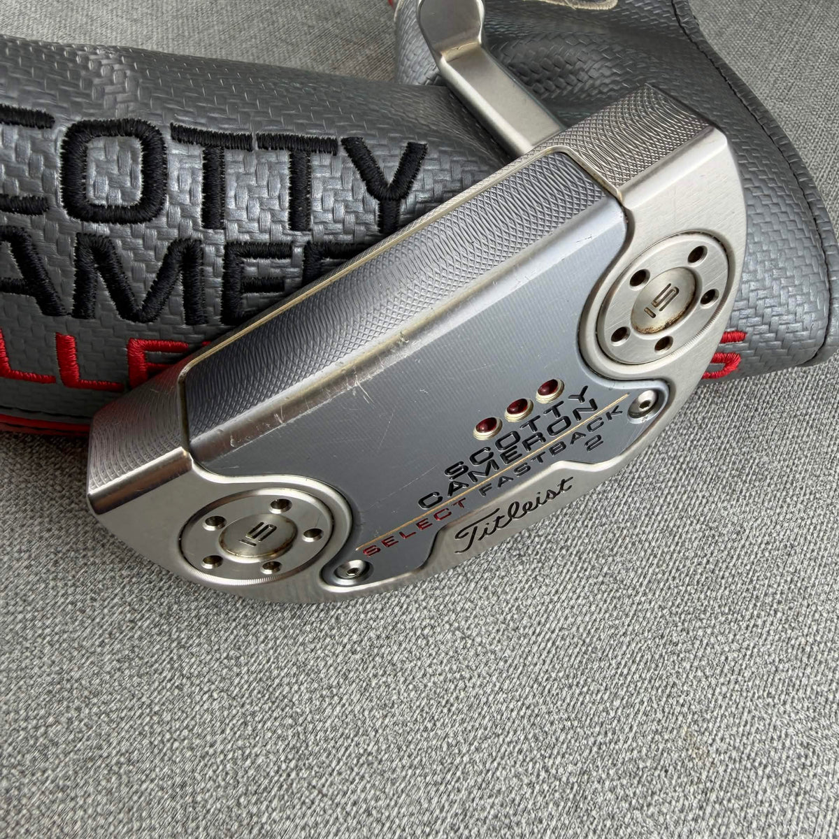 Scotty Cameron Select Fastback2 Putter - 34 Inches / Scotty Cameron Studio Design Grip