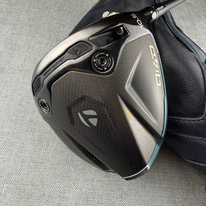 Taylormade Qi4D Driver - Stiff Flex 50g / 10.5 Degree