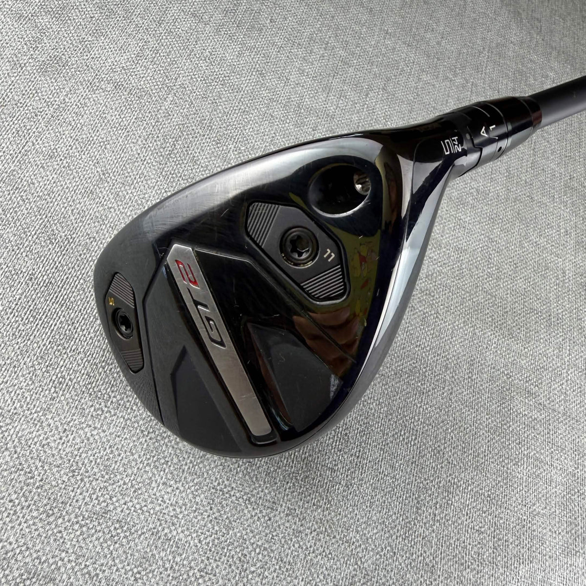 Titleist GT2 Hybrid - Regular Flex / 24 Degree