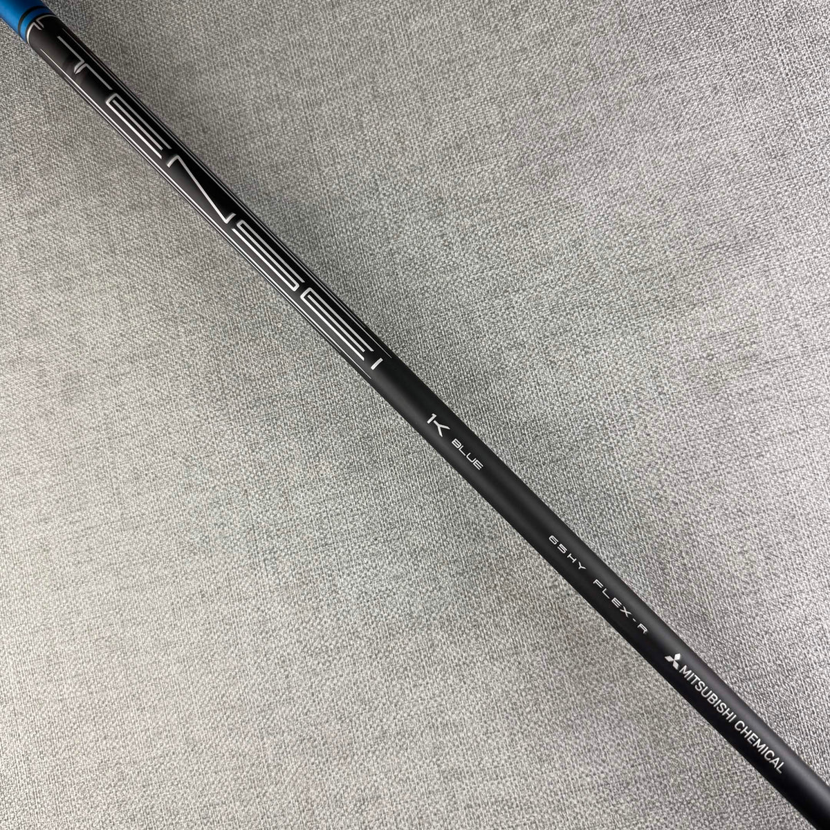Titleist GT2 Hybrid - Regular Flex / 24 Degree