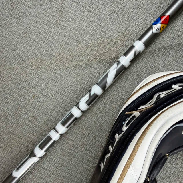 Callaway Paradym 2 Hybrid - Regular Flex / 18 Degree