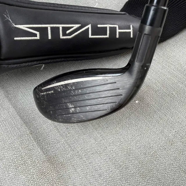 Taylormade Stealth 3 Hybrid - Regular Flex / 19 Degree