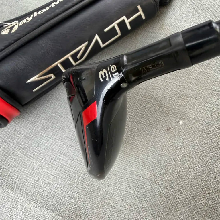 Taylormade Stealth 3 Hybrid - Stiff Flex / 19 Degree