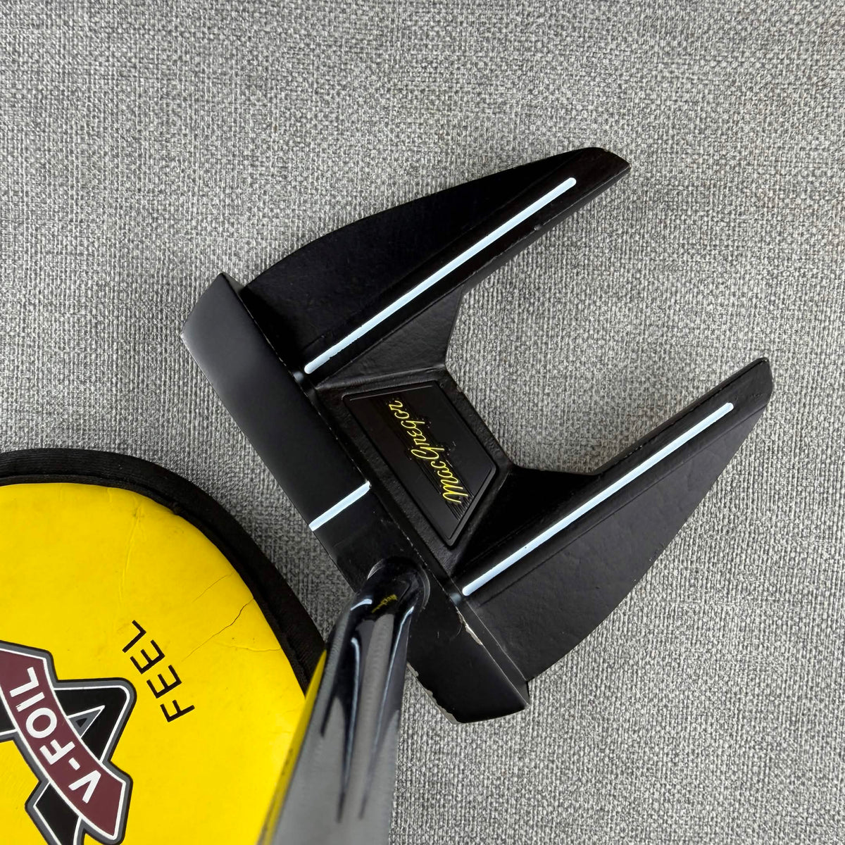 MacGregor V-Foil Feel Model 005 Putter - 35 Inches / MacGregor Grip