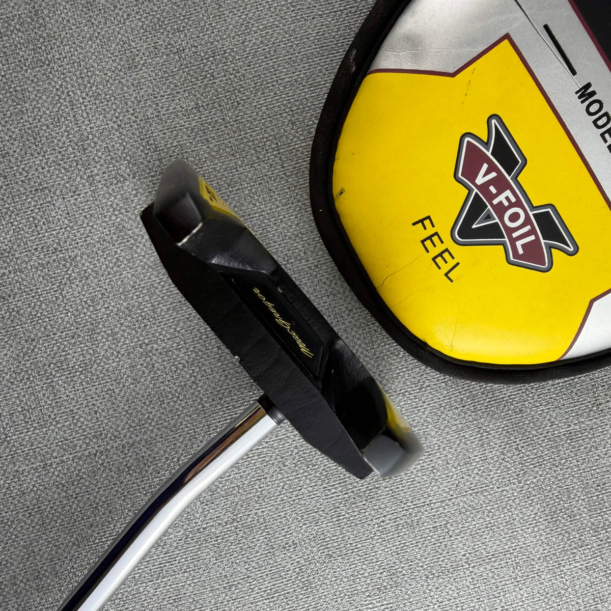 MacGregor V-Foil Feel Model 005 Putter - 35 Inches / MacGregor Grip