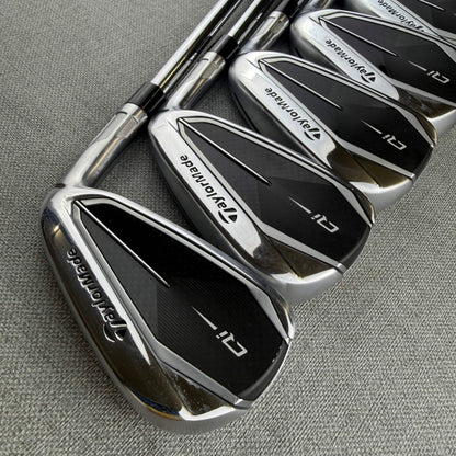 Taylormade  Qi Irons - Regular  Flex / 5-PW