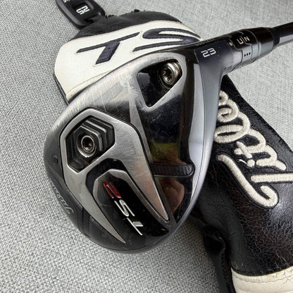 Titleist TS2 Hybrid - Stiff Flex / 23 Degree