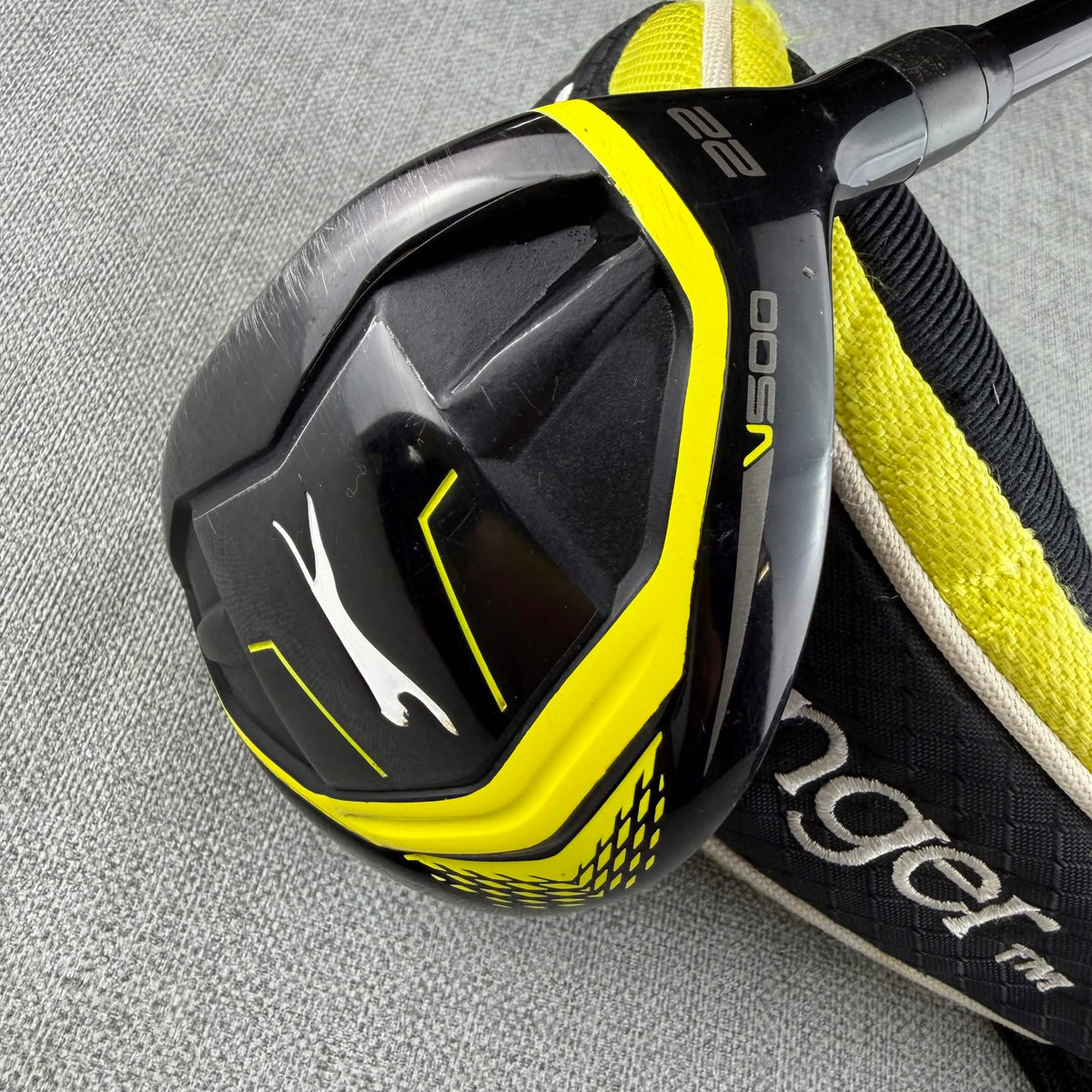 Slazenger V500 Hybrid - Reegular Flex / 22 Degree