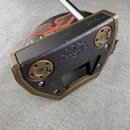 Scotty Cameron Futura 7M Putter - 34 Inches / P2 Reflex Tour Grip