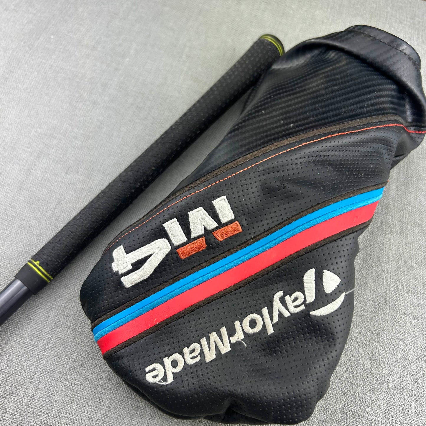 Taylormade M4 Driver - Tour Spec Stiff Flex / 10.5 Degree