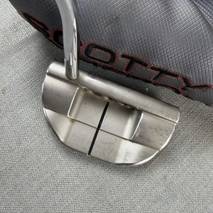 Scotty Cameron Select Fastback - 32 Inches