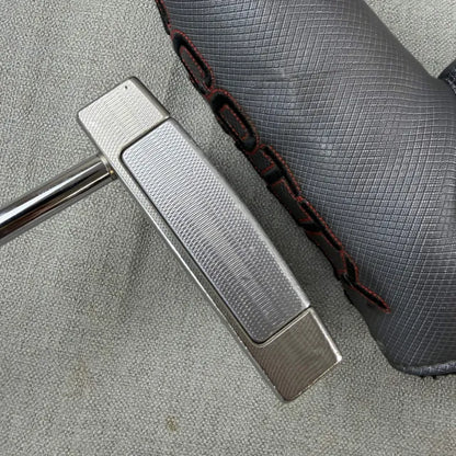 Scotty Cameron Select Fastback - 32 Inches