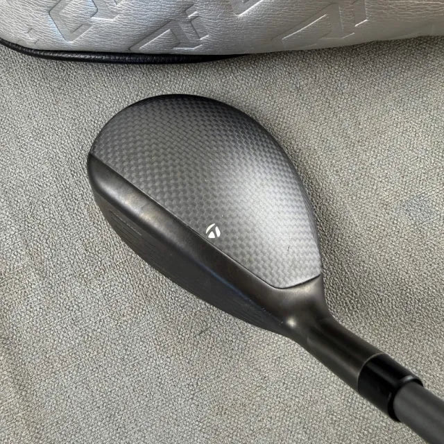 Taylormade Max 4 Hybrid - Regular Flex / 23 Degree