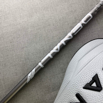 Callaway Quantum MAX Driver - Regular Flex 50g / 9 Degree