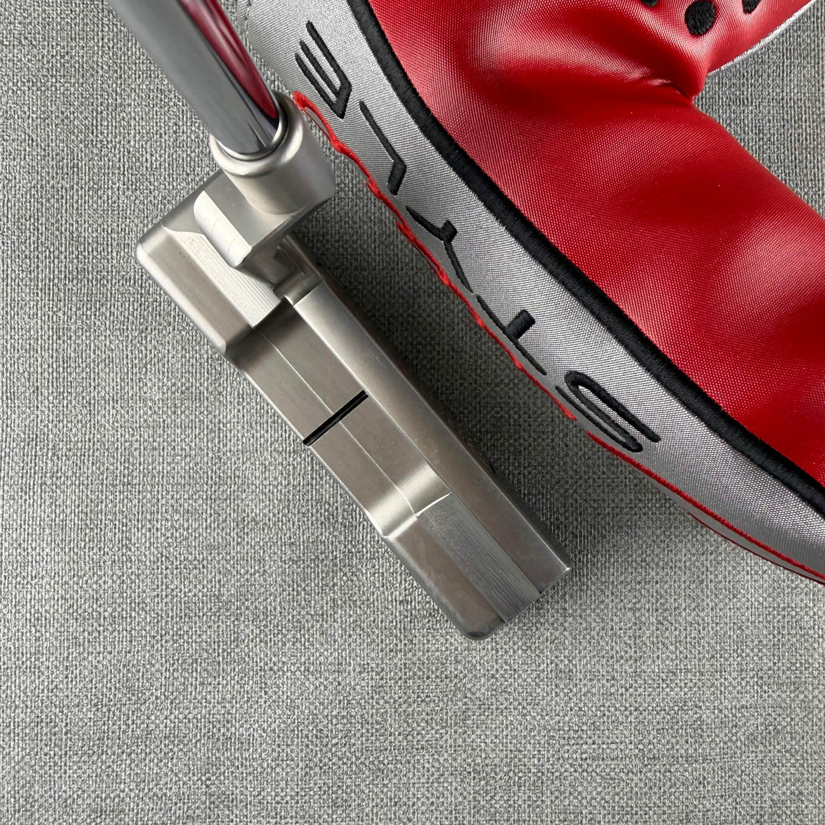 Scotty Cameron Studio Style Newport 2 Putter - 34 Inches / Scotty Cameron Design Grip