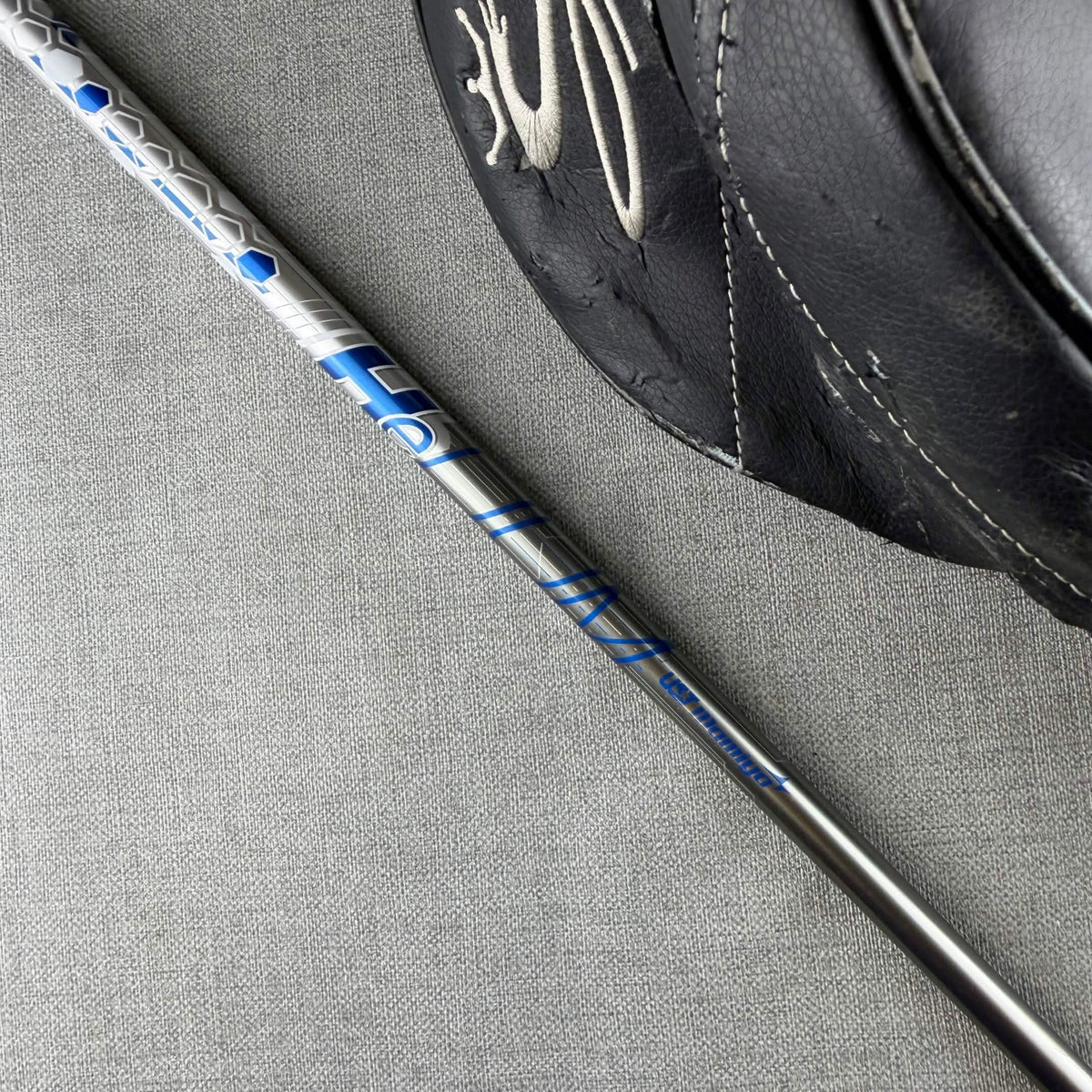 Cobra King F9 Driver - Stiff Flex 59g / 10.5 Degree YES