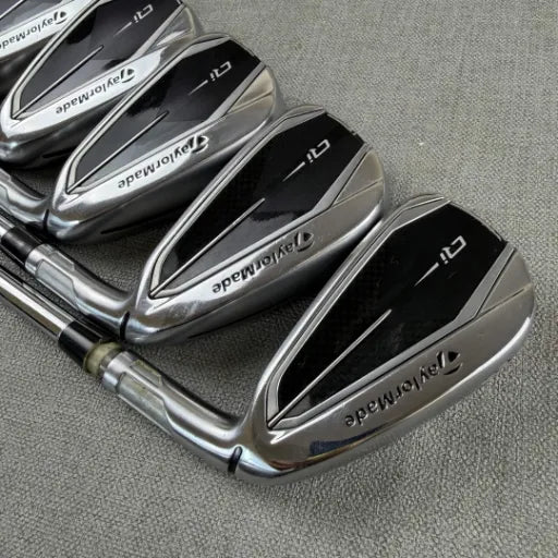 Taylormade Qi Irons - Regular Flex / 5-PW