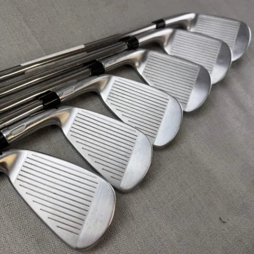 Taylormade Qi Irons - Regular Flex / 5-PW