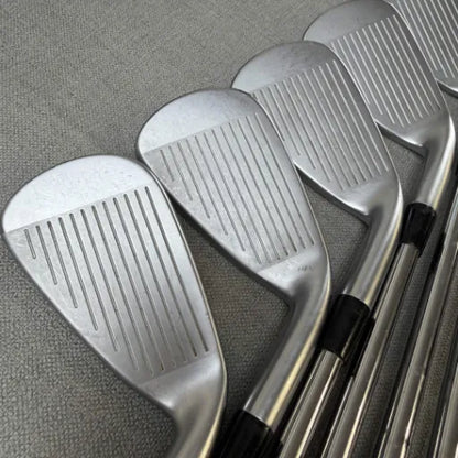 Mizuno JPX925 Hot Metal Irons - Stiff Flex / 5-PW / LEFT HAND